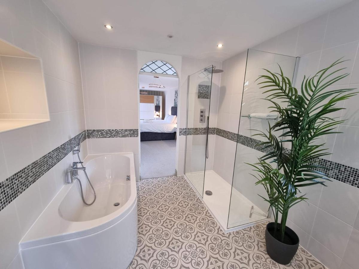 Holiday home Kingsfield House By Cliftonvalley Bristol